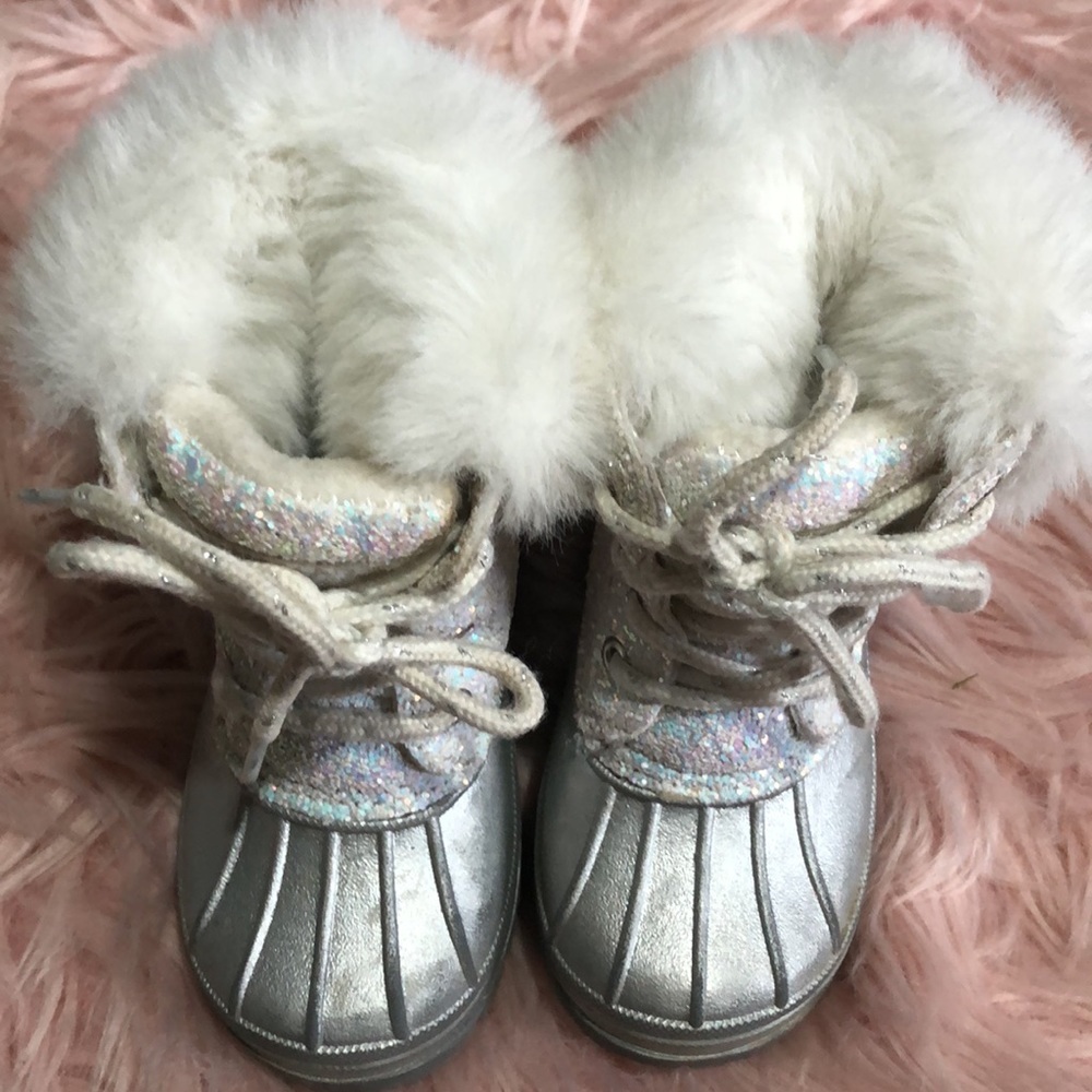 Magellan outdoors Girls Snow Boots WhiteSilver Sparkle - Picture 2 of 5
